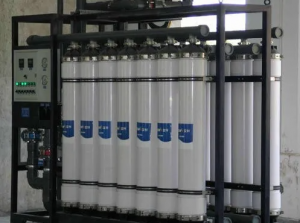 水處理設(shè)備為什么必須加反滲透阻垢劑呢？