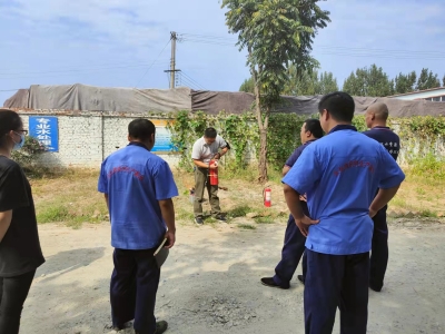 安全生產(chǎn)無(wú)小事，防微杜漸成大就